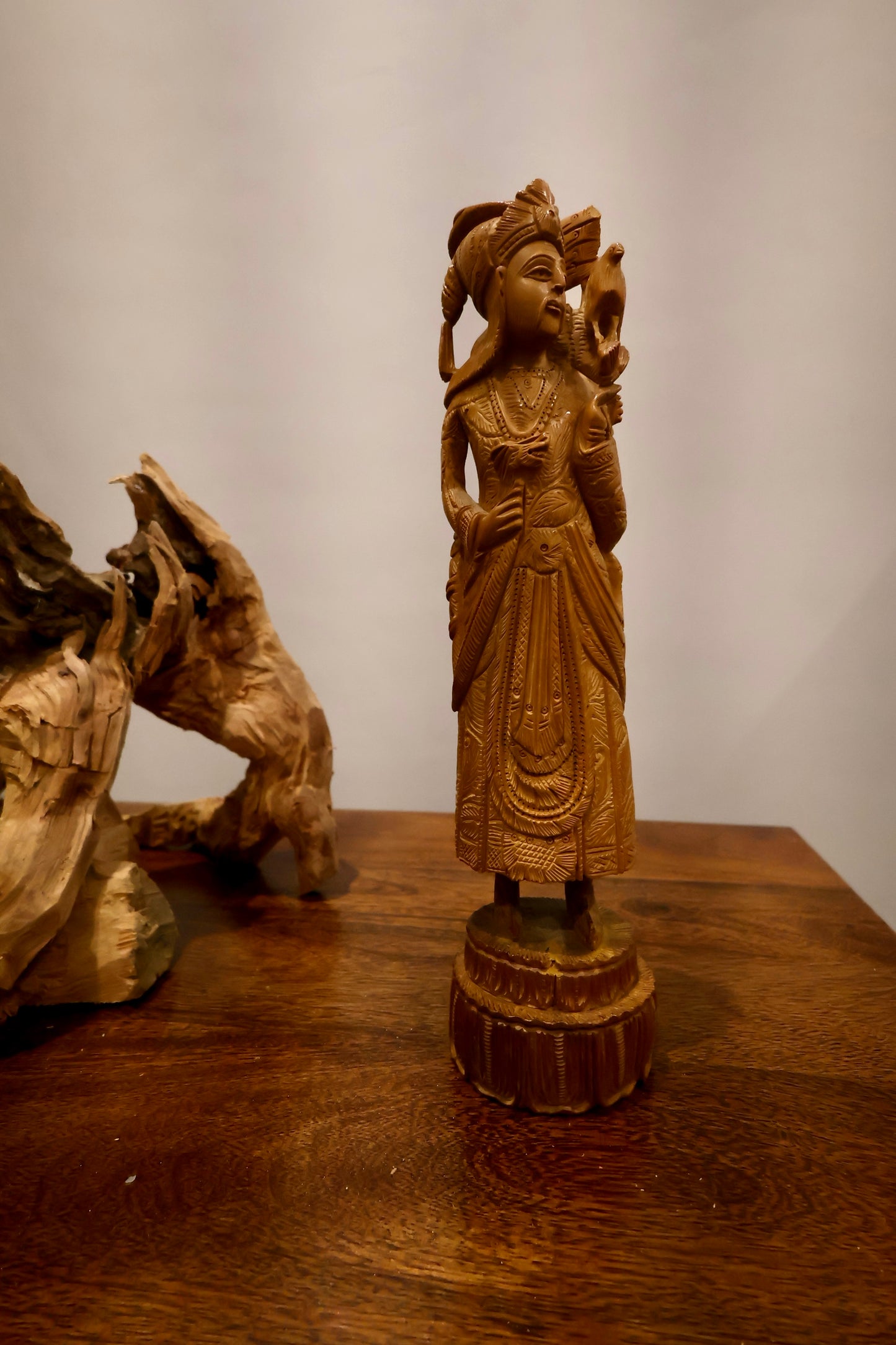 Vintage Sandalwood Carving Mughal King Statue