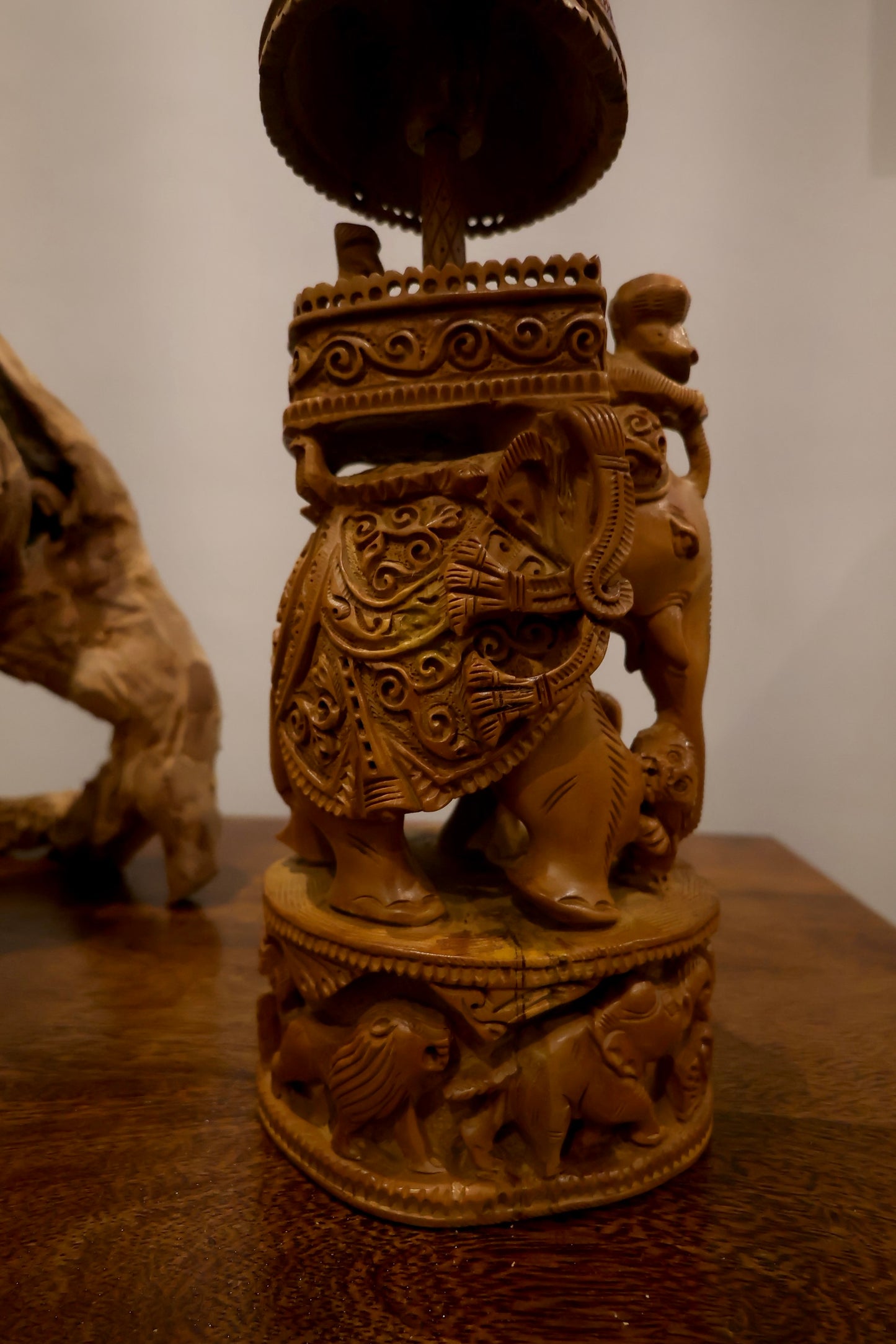 Sandalwood Antique Royal Ambabari