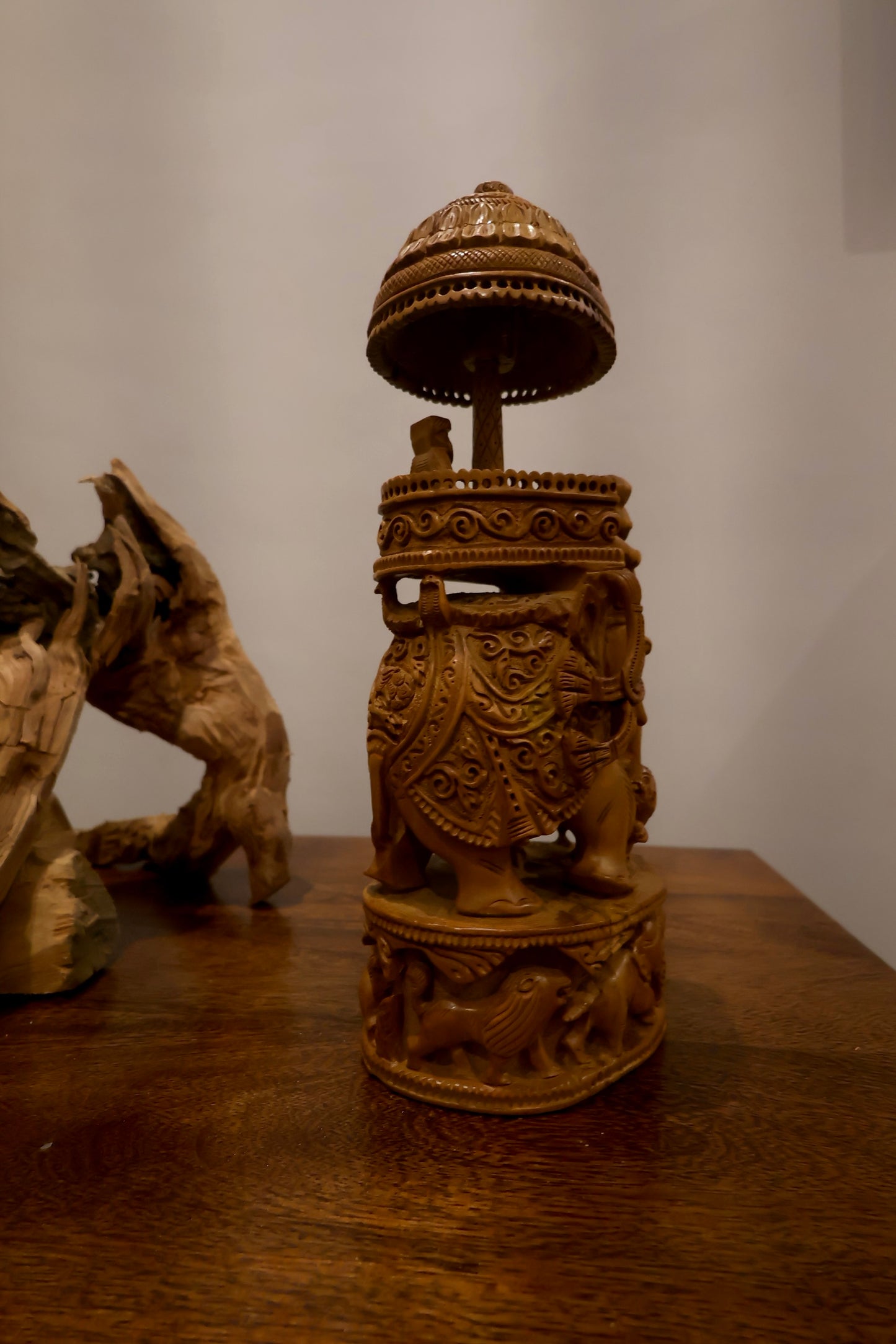 Sandalwood Antique Royal Ambabari