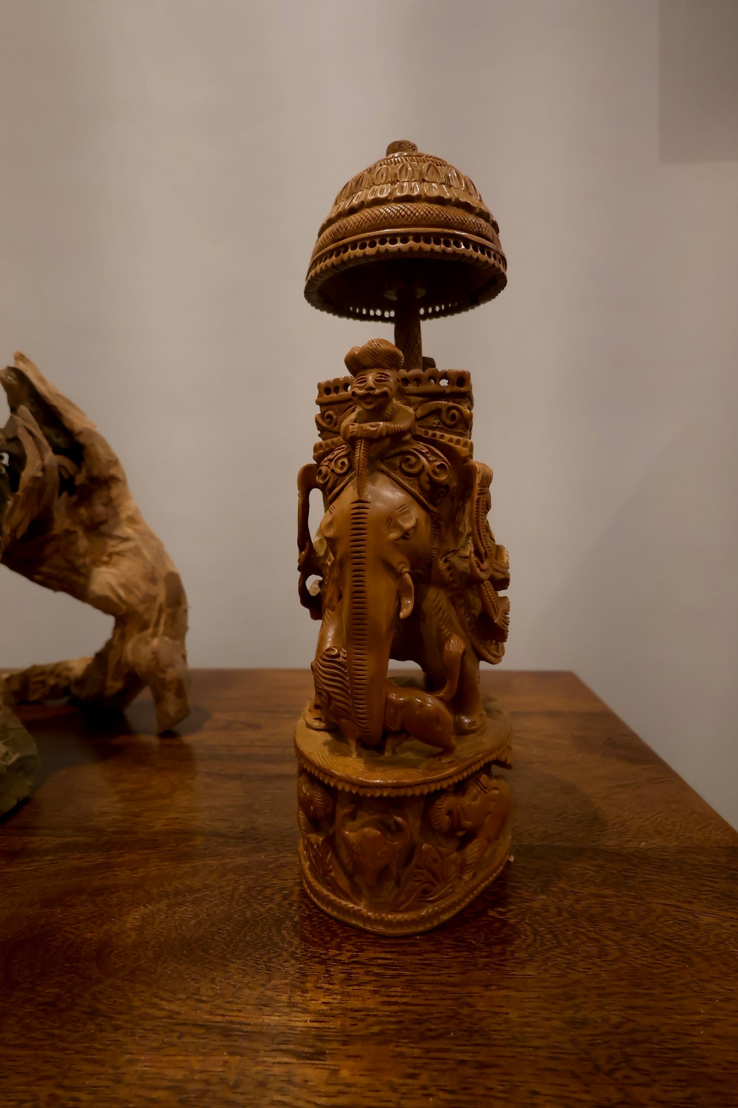 Sandalwood Antique Royal Ambabari