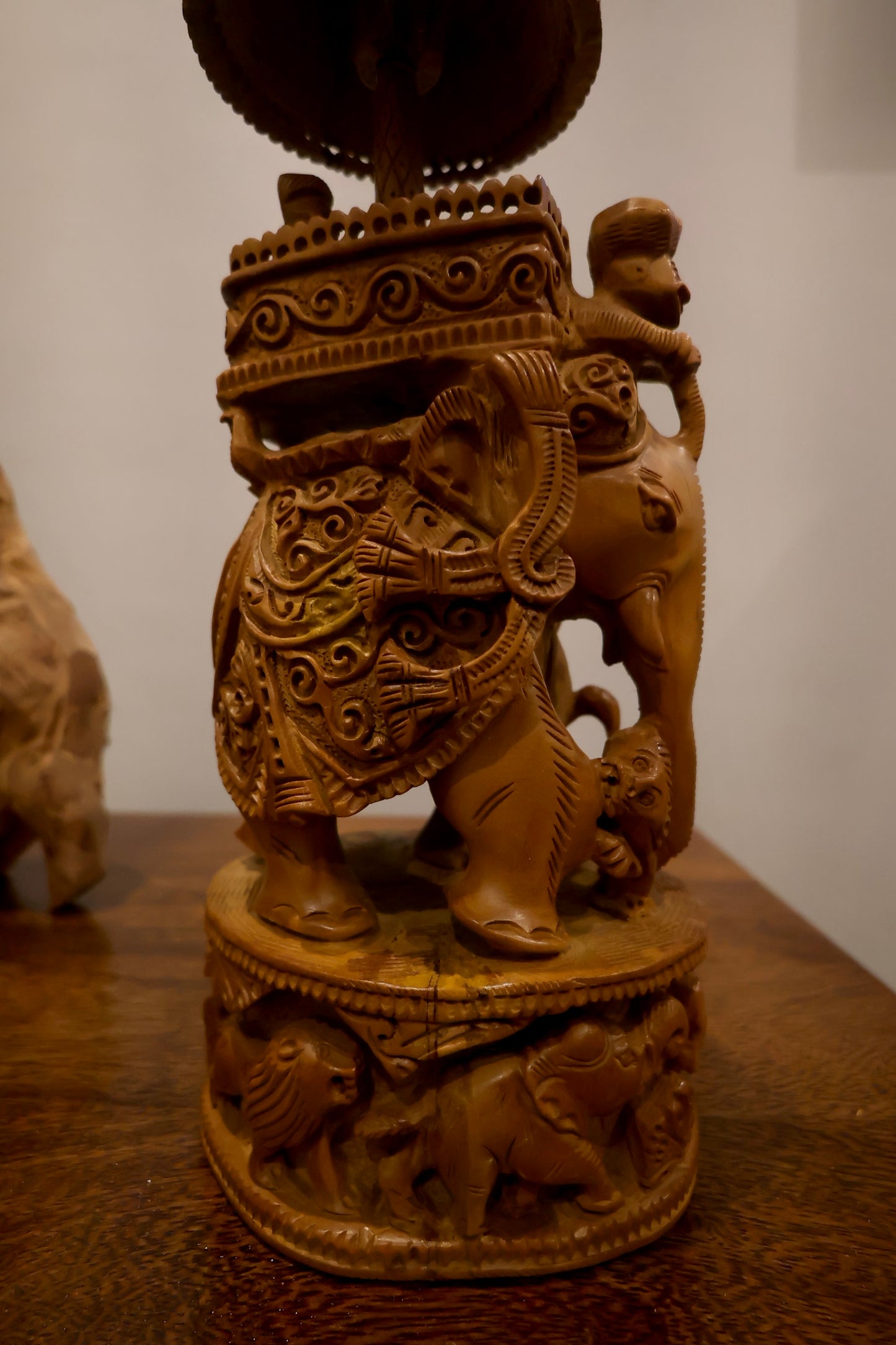 Sandalwood Antique Royal Ambabari