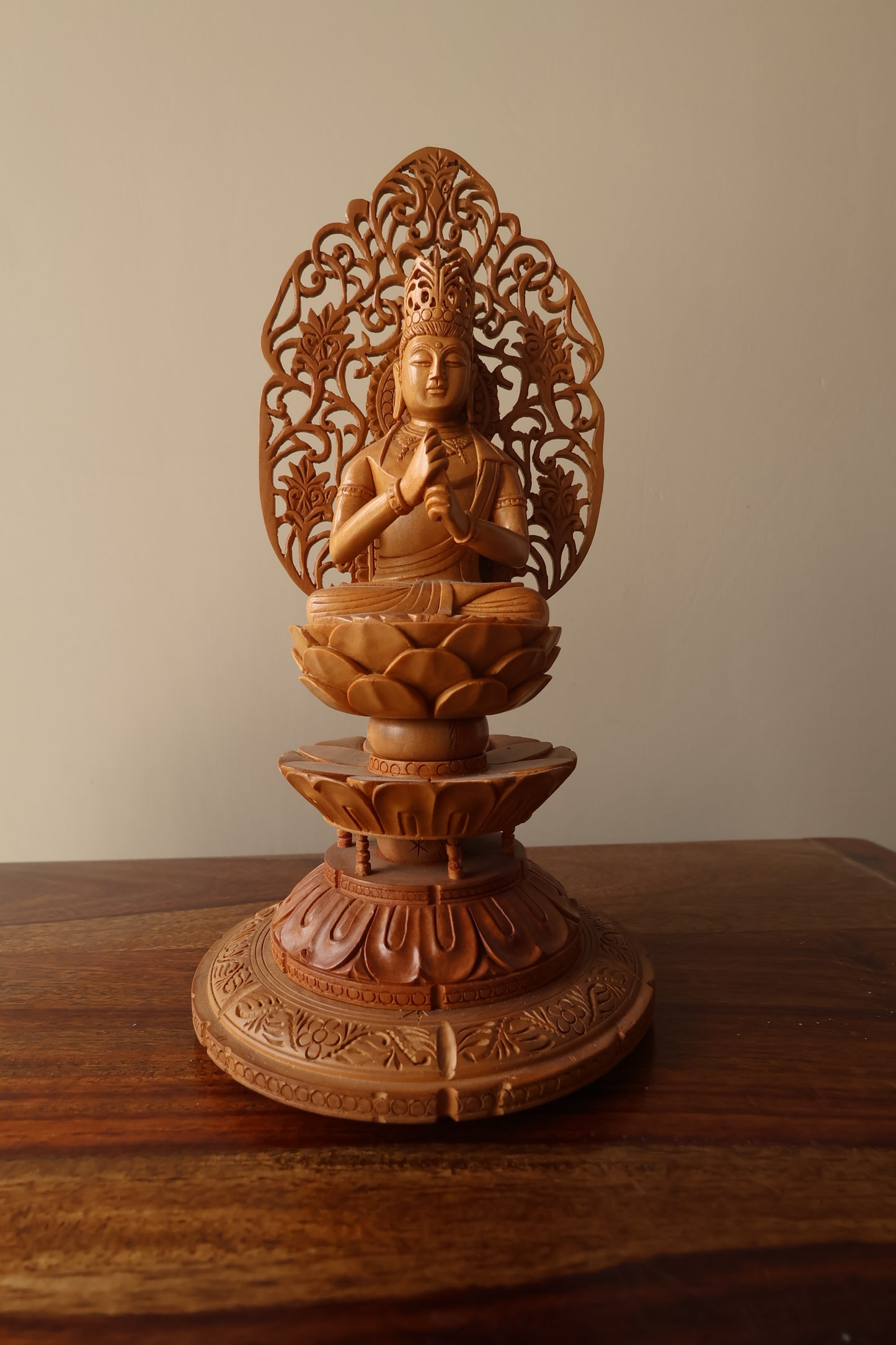 Sandalwood Vairochana Buddha the Supreme Transcendent Buddha