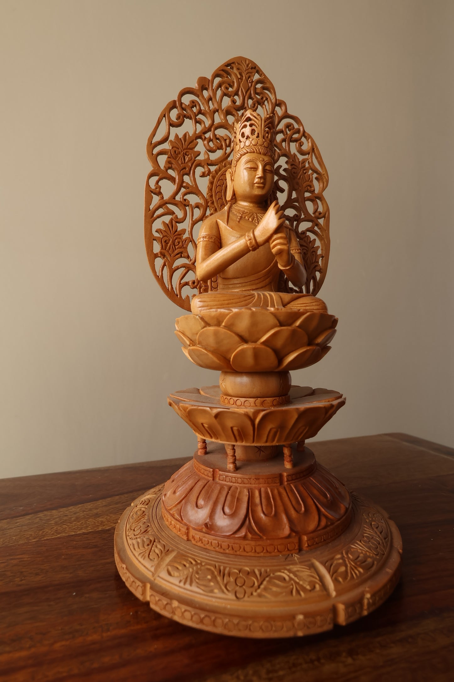 Sandalwood Vairochana Buddha the Supreme Transcendent Buddha