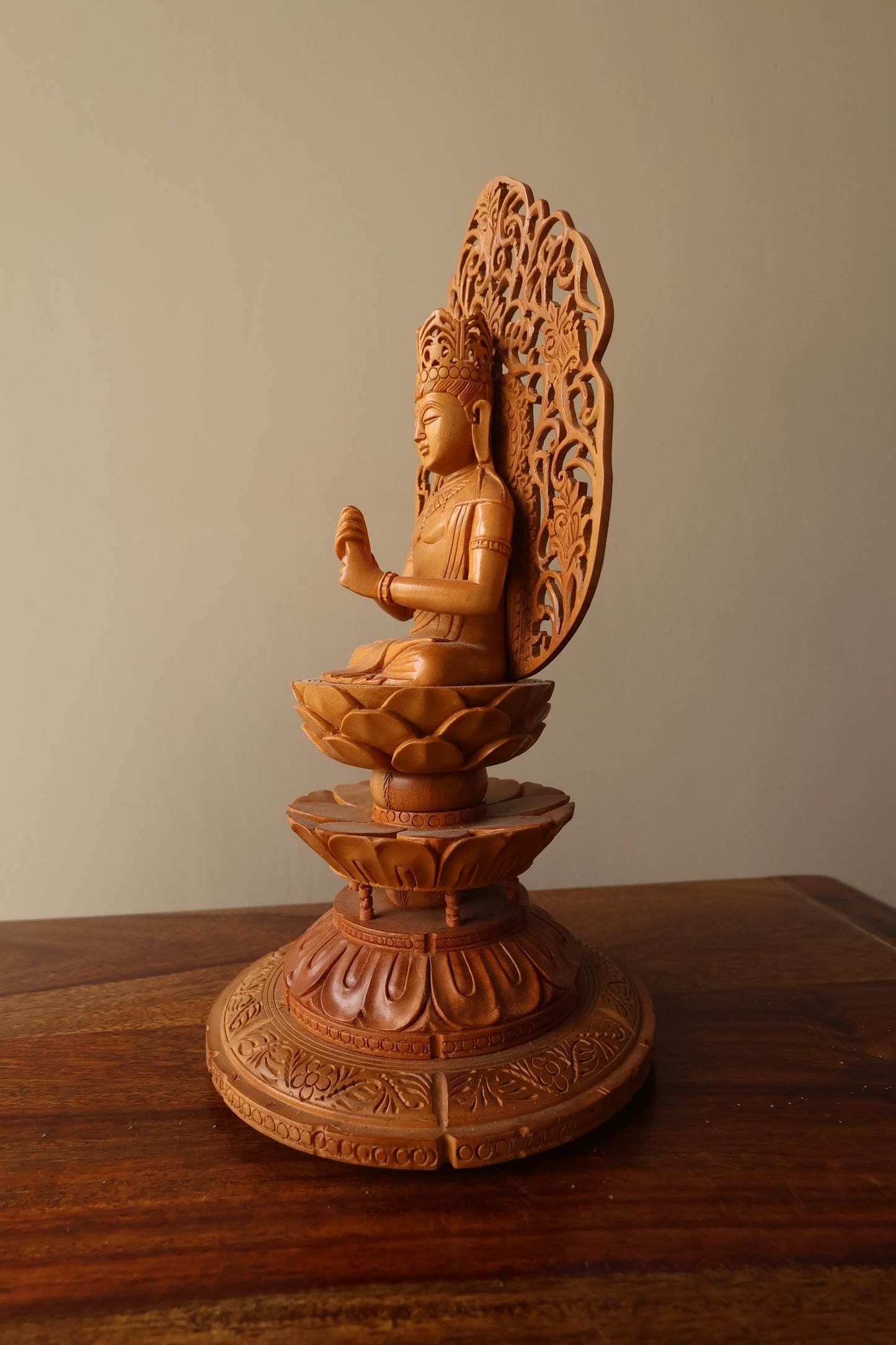 Sandalwood Vairochana Buddha the Supreme Transcendent Buddha