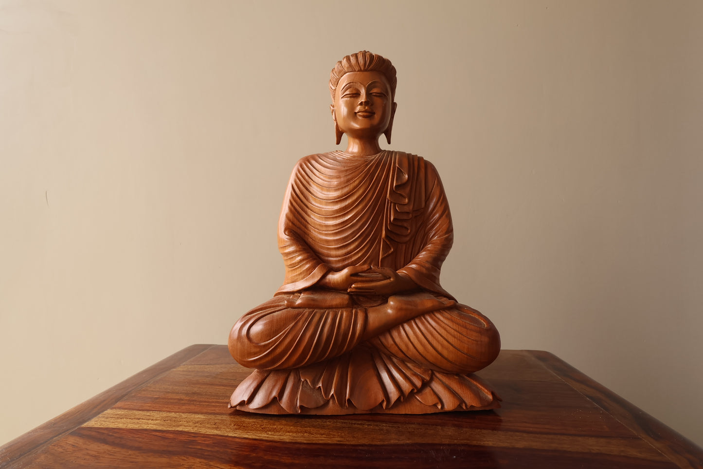 Sandalwood Beautifully Hand Carved Meditation Buddha Statue