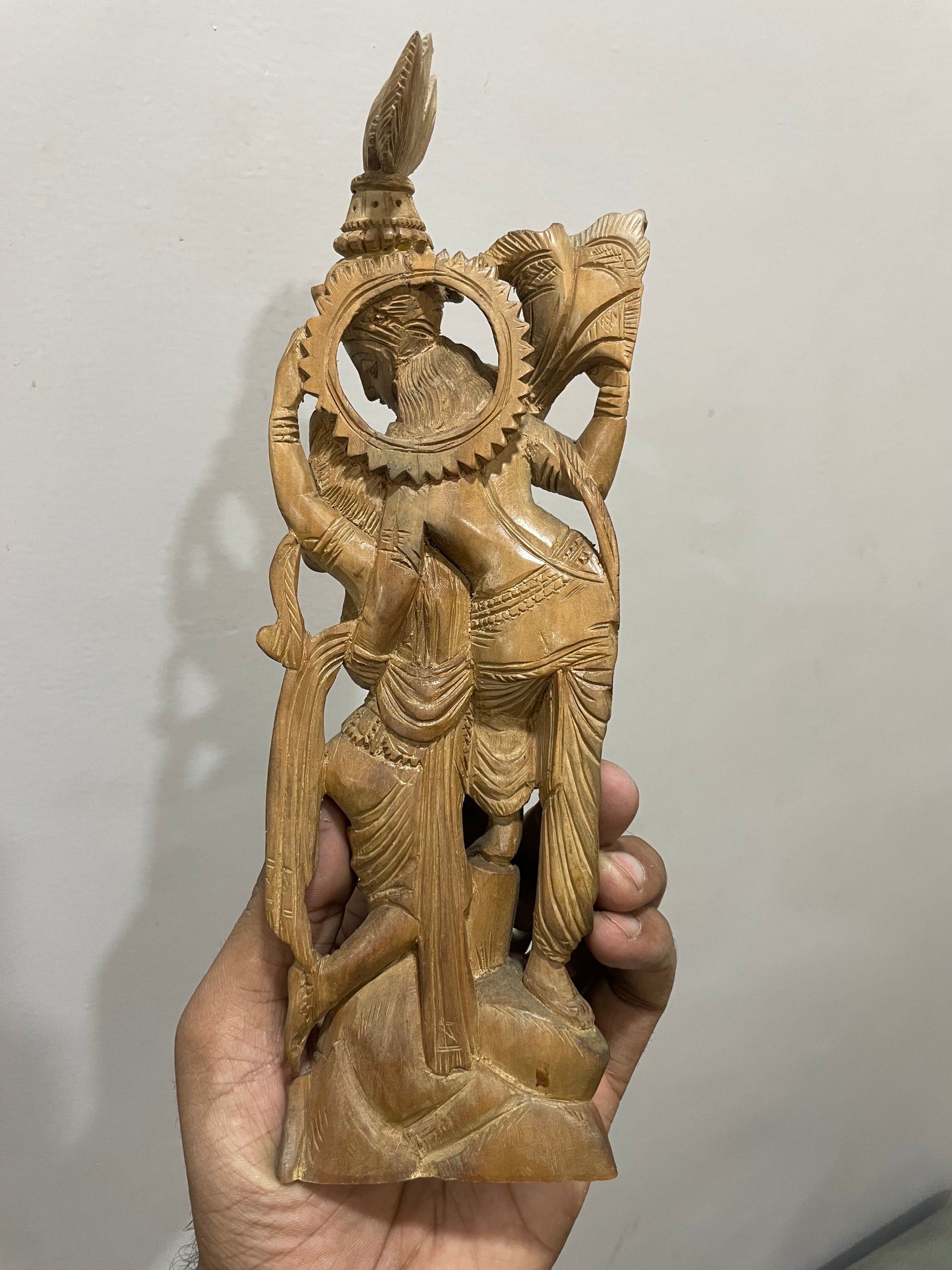 Sandalwood radha krishna love seen statue