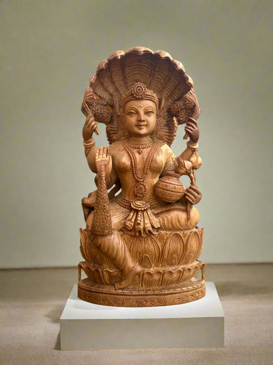 Sandalwood Goddess Laxmi Statue (10 inches)