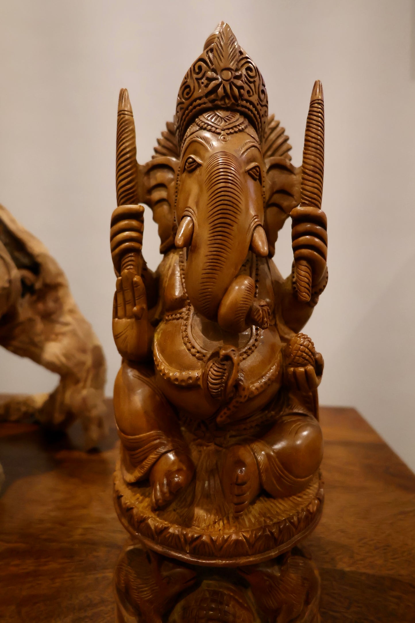 Vintage Fine Carved Ganesha Solid Round Statue