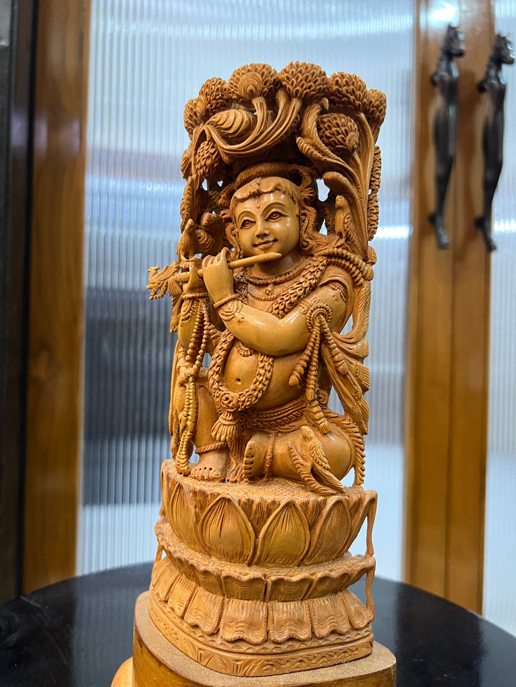 Sandalwood Baal Krishna Playing Flute (8 inches)