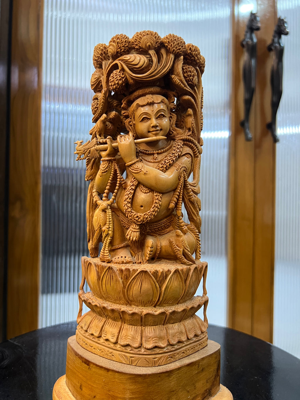 Sandalwood Baal Krishna Playing Flute (8 inches)