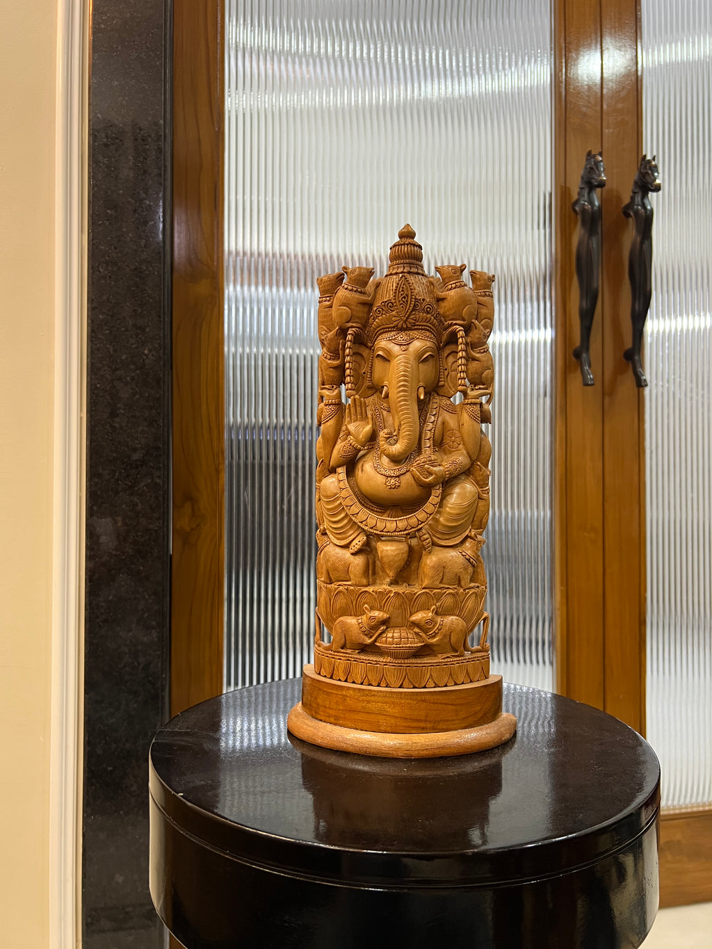 Sandalwood Rare Ganesha Sitting on Mouse statue (12 inches)