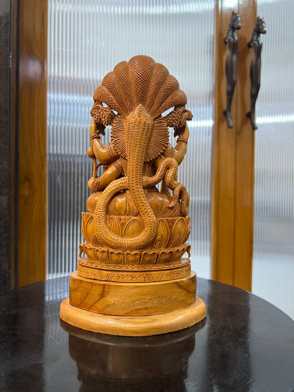 Sandalwood Goddess Laxmi Statue (10 inches)