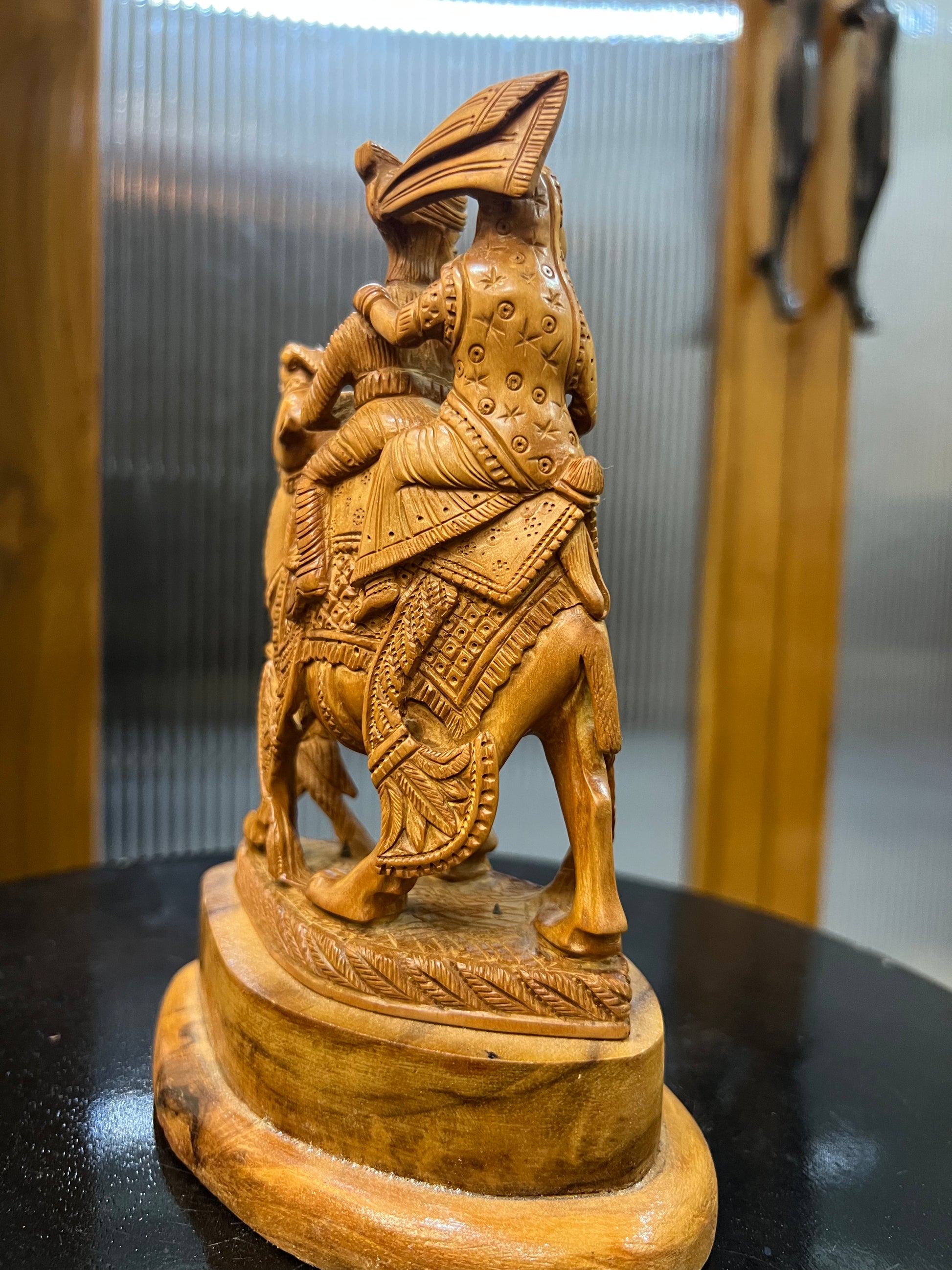 Sandalwood Dhola Maru Statue Chandan Showpiece Idol (8" inch)