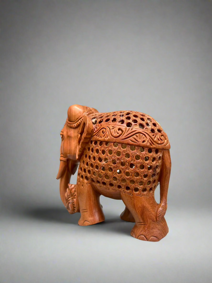 Sandalwood Fine Undercut Elephant