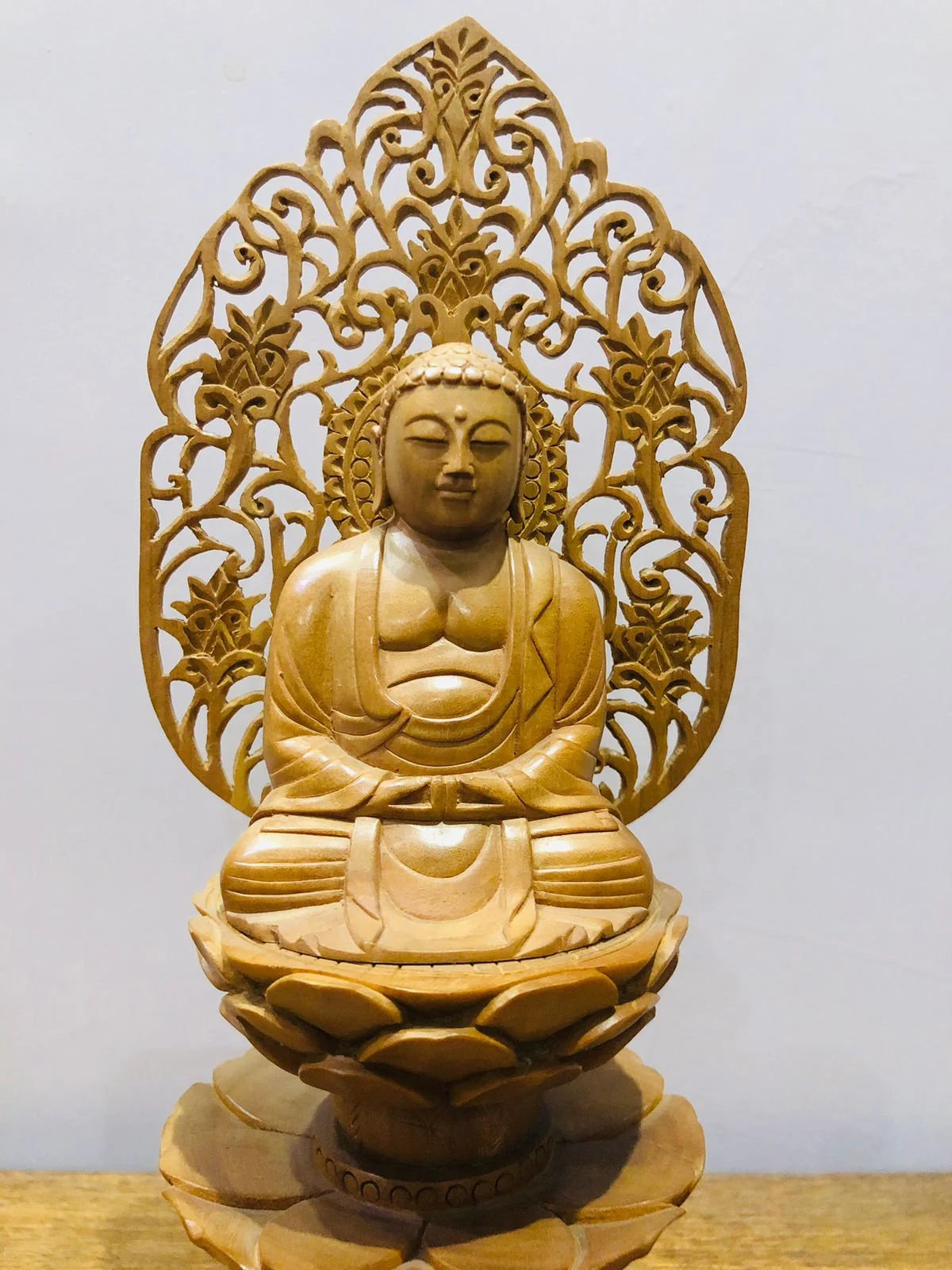 Sandalwood Special Meditation Buddha Statue – Malji Arts India : CRAFTS ...