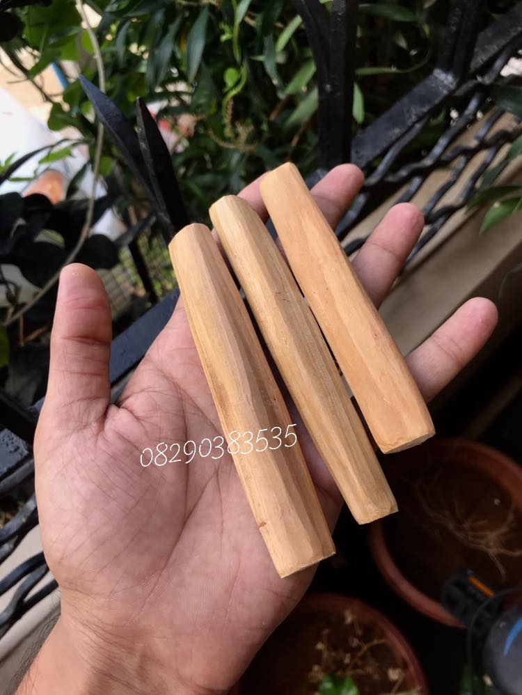 Sandalwood (चंदन की लकड़ी ) Chandan Raw Pieces For Tilak or Burning - Arts99 - Online Art Gallery