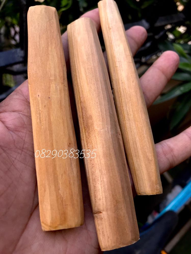 Sandalwood (चंदन की लकड़ी ) Chandan Raw Pieces For Tilak or Burning - Arts99 - Online Art Gallery