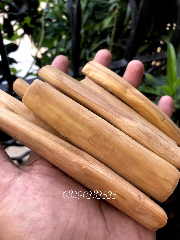 Sandalwood (चंदन की लकड़ी ) Chandan Raw Pieces For Tilak or Burning - Arts99 - Online Art Gallery