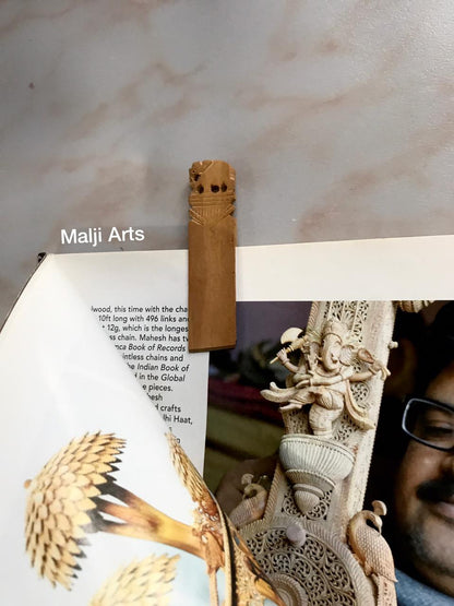 Sandalwood Hand-Carved Bookmark - Arts99 - Online Art Gallery