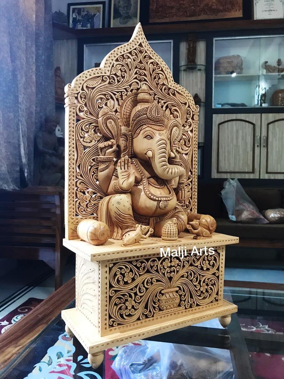 Wooden Fine Carved Ganesha with Jali Work - Arts99 - Online Art Gallery