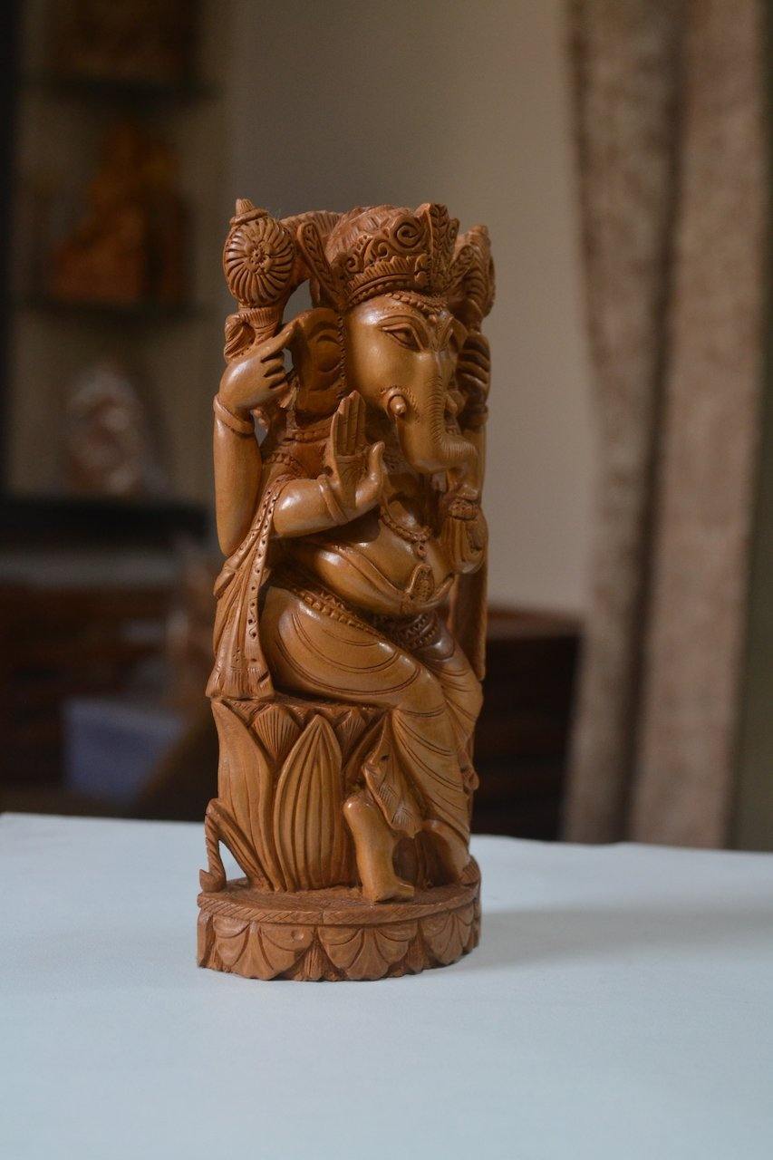 Sandalwood Decorative Ganesha Idol Fine Hand Carved Statue - Arts99 - Online Art Gallery
