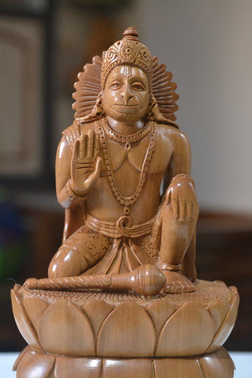 Sandalwood Unique Lord Hanuman Statue On Lotus - Arts99 - Online Art Gallery