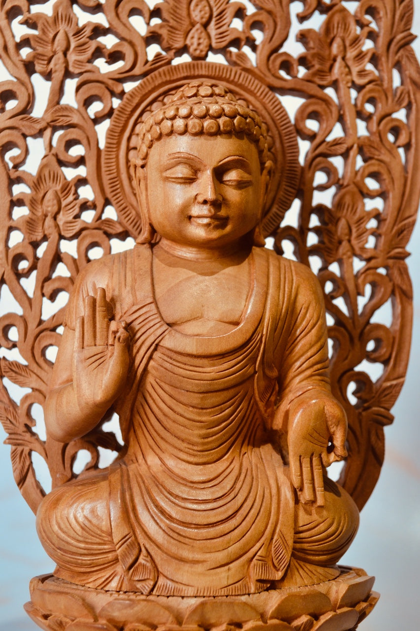 Wooden Fine Carved Buddha Sitting Jali Statue - Arts99 - Online Art Gallery