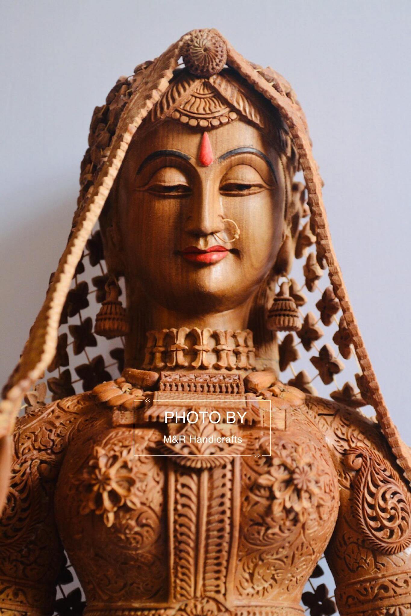 Sandalwood fine Carved Art Piece Rajasthani Lady - Arts99 - Online Art Gallery