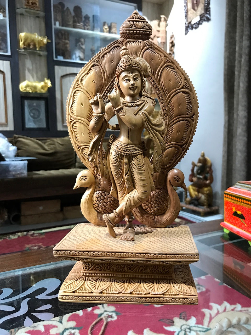 Wooden Standing Krishna With Mehrab Fine Statue - Arts99 - Online Art Gallery