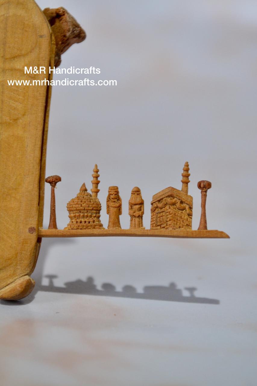 Sandalwood Miniature Carved Peapod Bean Features The Makkah Madina Inside - Arts99 - Online Art Gallery