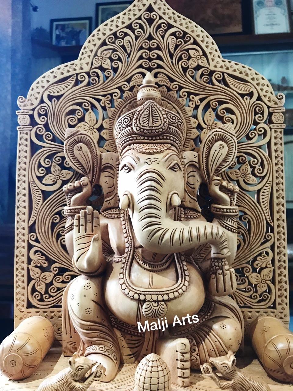 Wooden Fine Carved Ganesha with Jali Work - Arts99 - Online Art Gallery