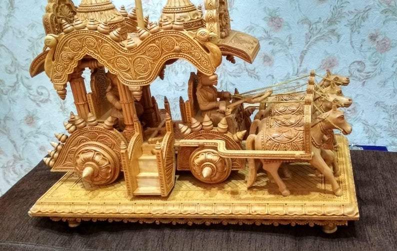 Wooden Fine Hand Carved Chariot or Arjuna Raath - Arts99 - Online Art Gallery