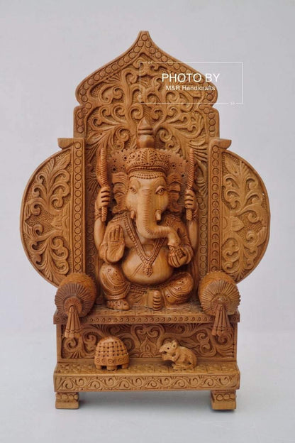 Sandalwood Beautifully Carved Lord Ganesha Mehrab Statue - Arts99 - Online Art Gallery